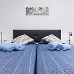 Apartment Blue Pearl *