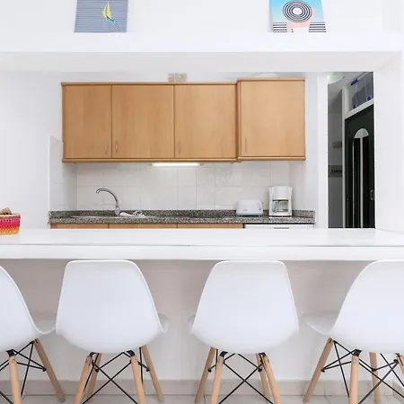 Blue Pearl アパート コラレホ